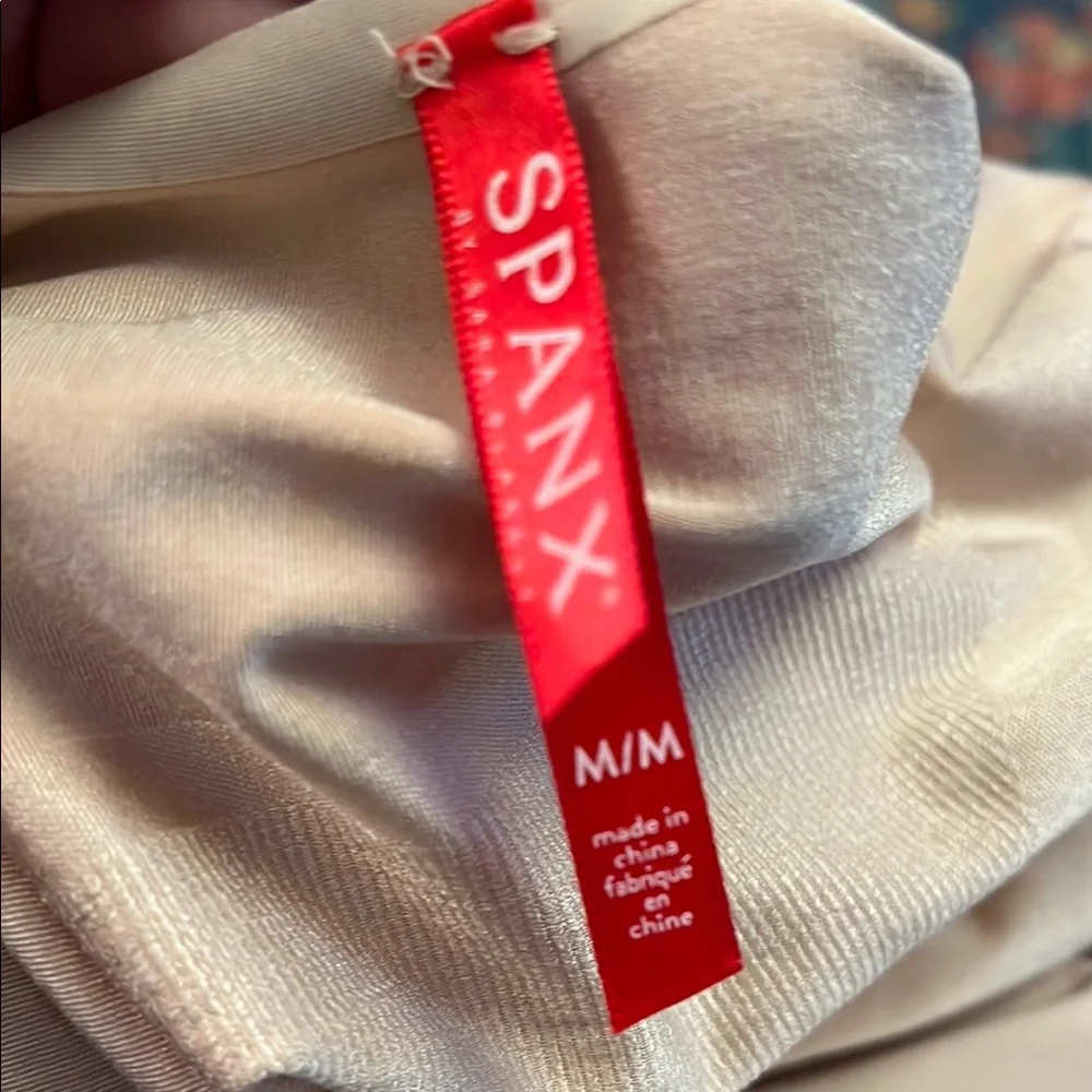 SPANX Beige Bodysuit with crotch snap - Picture 5 of 6